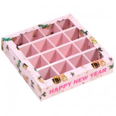 Коробка на 16 конфет с окошком Счастливого Нового Года! 17,7х17,7х3,8 см 7119770